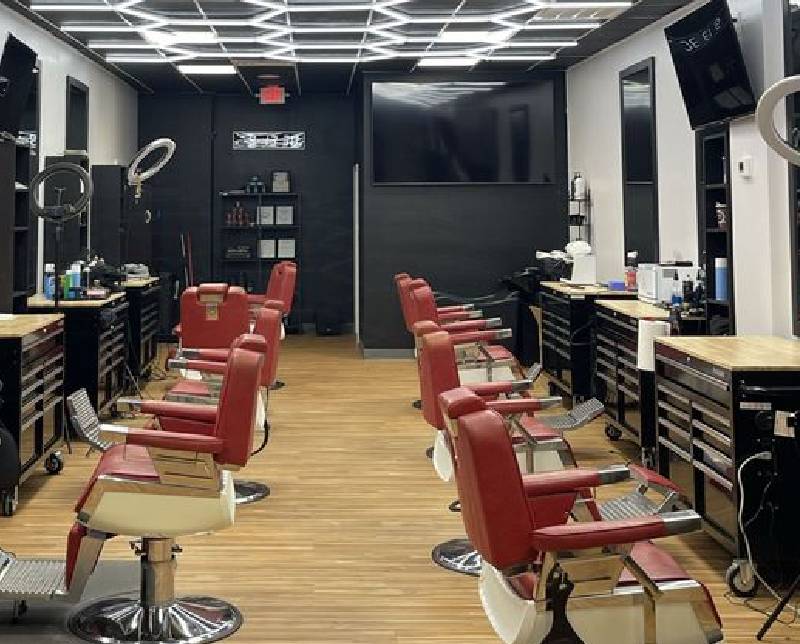 Eppico Saloons, Spa & Barbershops Commercial Interior Design
